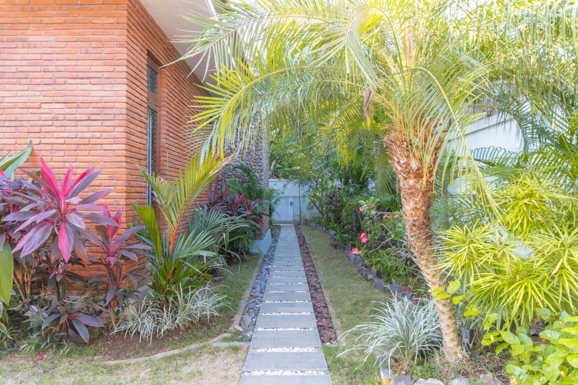 Dani Private Villa - 2Br Private Pool Villa In Tejakula North Bali Gretek Exteriér fotografie